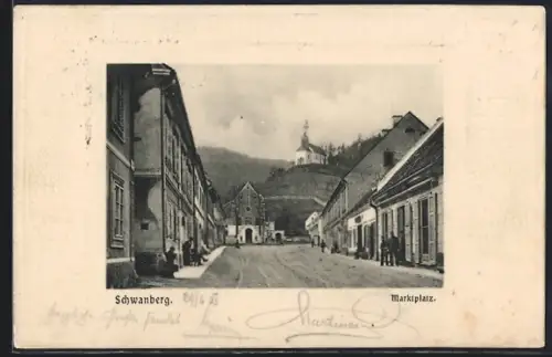 AK Schwanberg, Marktplatz mit Kirchen, Panorama