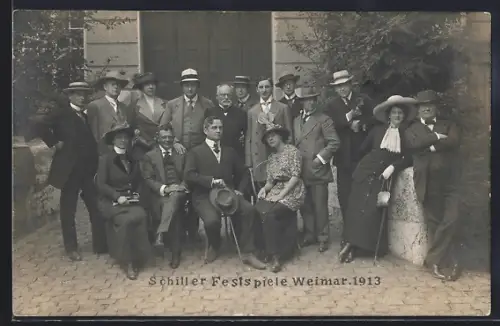 Foto-AK Weimar / Thüringen, Gruppenbild zu den Schiller Festspielen 1913