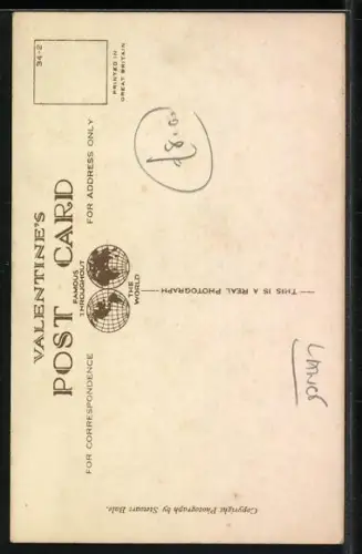 AK Liverpool, The King Operating Electrical Device to Open the Tunnel