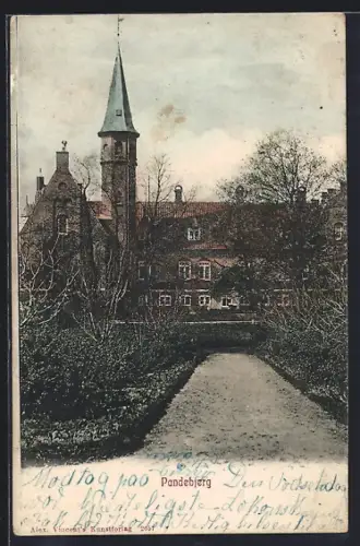 AK Pandebkerg, Sicht auf die Kirche