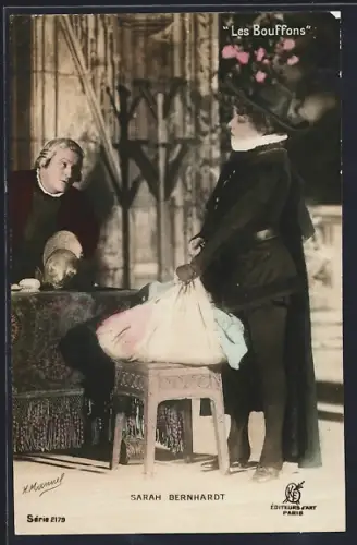 AK Schauspielerin Sarah Bernhardt in Les Bouffons