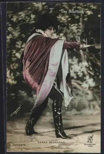 AK Schauspielerin Sarah Bernhardt in Les Bouffons