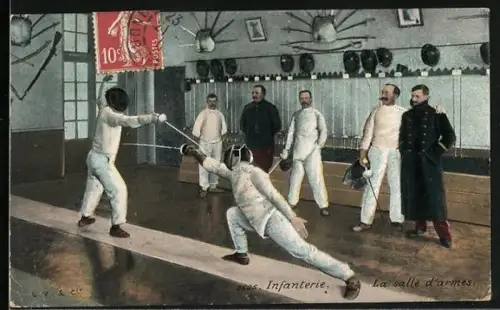 AK Soldaten der Infanterie trainieren das Fechten