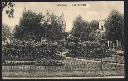 AK Oldenburg / Gr., Cäcilienplatz mit Gebäuden