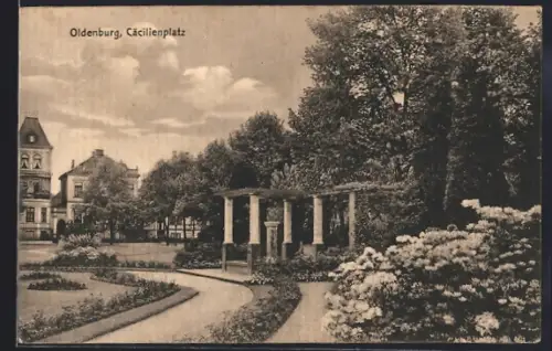 AK Oldenburg / Gr., Cäcilienplatz, Säulen, Promenade