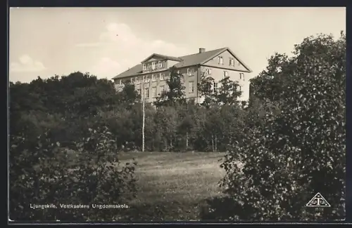 AK Ljungskile, Vestkustens Ungdomesskola