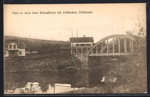 AK Uddheden /Gräsmark, Parti av bron över Rottnsälven