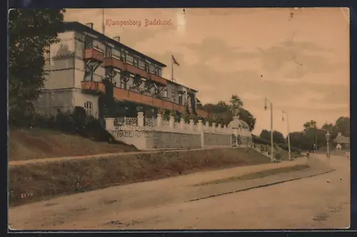 AK Klampenborg, Badehotel und Strassenpartie
