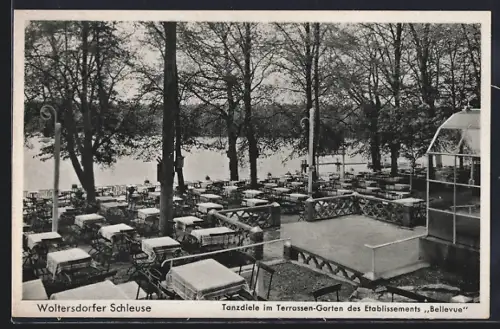 AK Woltersdorfer Schleuse, Gasthaus Bellevue, Inh. Emil Knooft, Tanzdiele im Terrassen-Garten