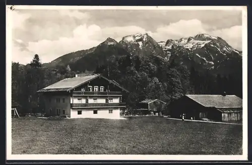 AK Bischofswiesen /Berchtesgaden, Landhaus Bachingerlehen J. Pfnür, Strub, mit Bergpanorama