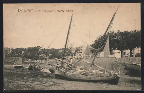 AK Pornic, Avant-port à marée basse