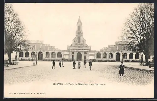 AK Nantes, L`École de Médecine et de Pharmacie