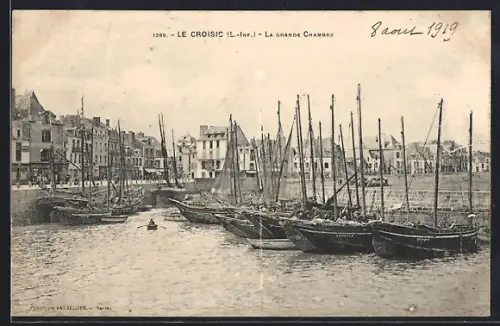 AK Le Croisic /L.-Inf., La Grande Chambre avec bateaux amarrés