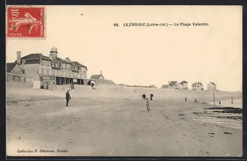 AK Le Croisic /Loire-Inf., La Plage Valentin et ses promeneurs sur le sable