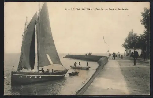 AK Le Pouliguen, L`Entrée du Port et la Jetée