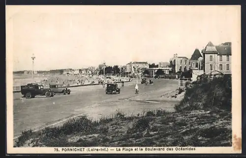 AK Pornichet /Loire-Inf., La Plage et le Boulevard des Océanides