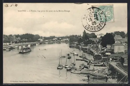AK Nantes, L`Erdre vue prise du pont de la Motte-Rouge avec des bateaux et des quais animés