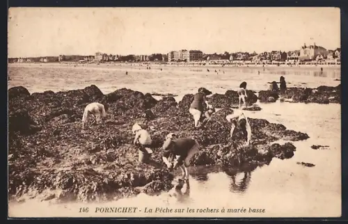 AK Pornichet, La Pêche sur les rochers à marée basse