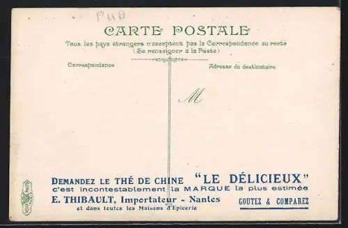 AK Nantes, Vue générale de la Gare Maritime et des quais animés