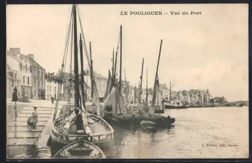 AK Le Pouliguen, Vue du Port et des bateaux amarrés