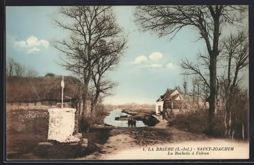 AK Saint-Joachim, La Rochette à l`étiage