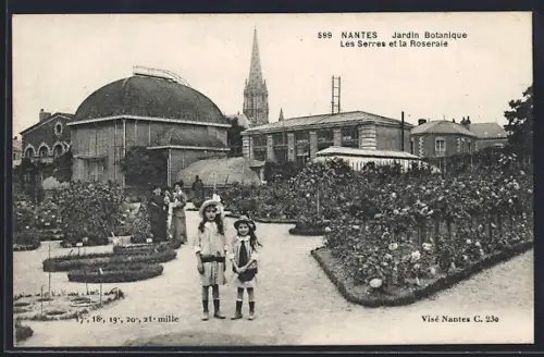 AK Nantes, Jardin Botanique, Les Serres et la Roseraie