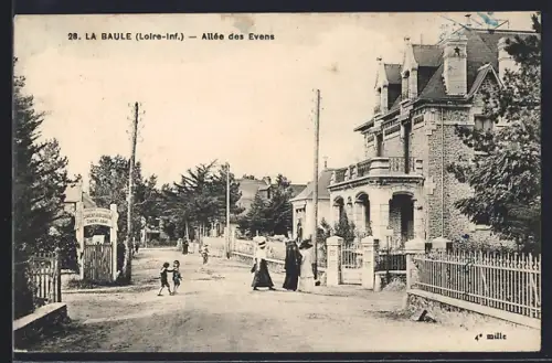 AK La Baule /Loire-Inf., Allée des Evens et maisons élégantes