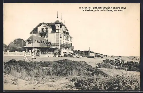 AK Saint-Brévin-l`Océan /Loire-Inf., Le Casino, pris de la Dune, au Nord