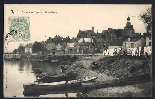 AK Ancenis, Quartier Saint-Pierre et rives avec barques