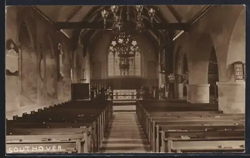 AK Southover, Church, Interior