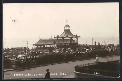 AK Worthing, Parade and Bandstand