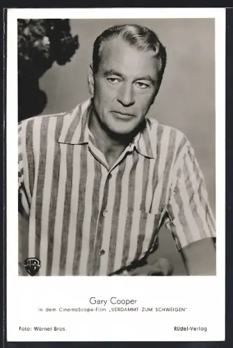 AK Schauspieler Gary Cooper mit ernstem Blick zur Seite