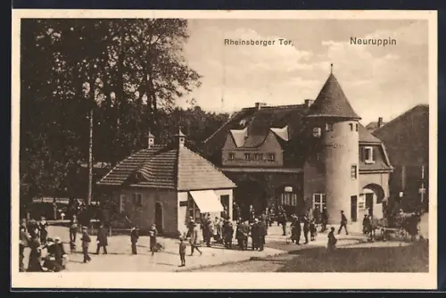 AK Neuruppin, Rheinsberger Tor, Bahnhof