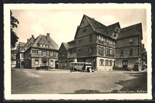AK Nassau /Lahn, Rathaus mit Omnibus