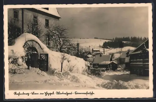 AK Rechenberg-Bienenmühle im Erzgeb., Verschneite Ortspartie