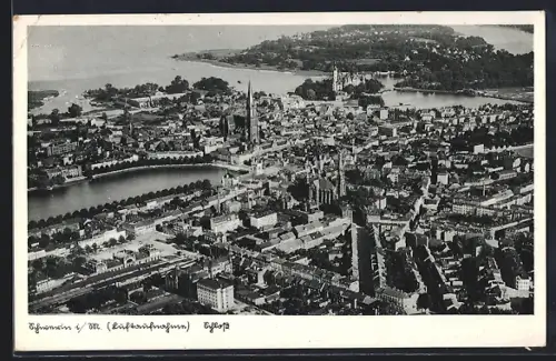 AK Schwerin i. M., Teilansicht mit Schloss, Fliegeraufnahme