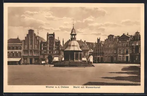 AK Wismar /Ostsee, Markt mit Wasserkunst, Panorama