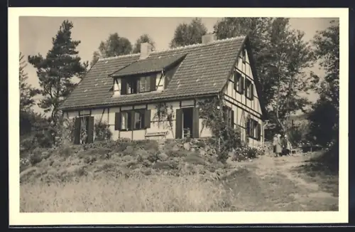AK Poppenhausen a. d. Wasserkuppe, Hüsi im Rabennest, Fachwerkhaus, Garten