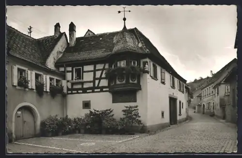 AK St. Martin /Pfalz, Abendmahlscke, Fachwerkhaus, Weinstadt