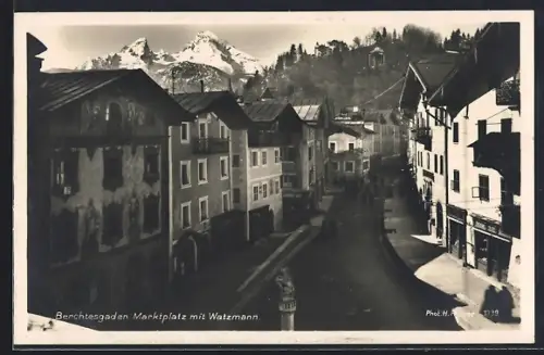 AK Berchtesgaden, Marktplatz mit Watzmann
