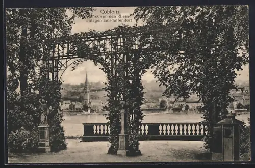 AK Coblenz, Blick von den Rheinanlagen auf Pfaffendorf
