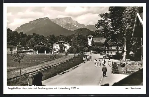AK Unterstein bei Berchtesgaden, Bergdorfidyll mit Untersberg