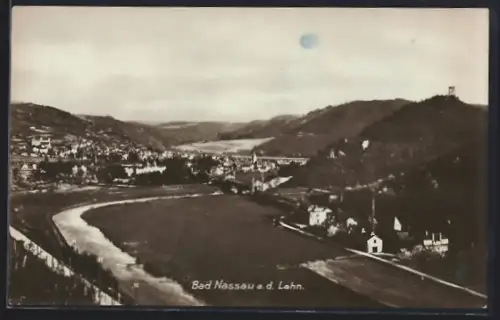 AK Bad Nassau a. d. Lahn, Panorama mit Lahn und Burgruine