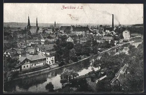 AK Zwickau i. S., Stadtansicht mit Kirchen und Fabrikschornstein am Fluss