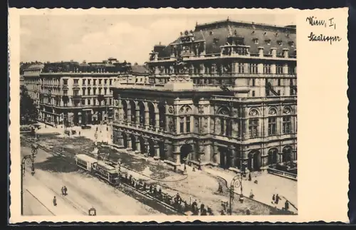 AK Wien, Staatsoper mit Strassenbahn und Passanten