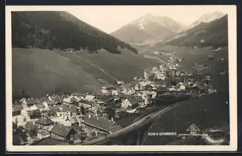 AK Vordernberg, Gesamtansicht mit Bahnviadukt u. Bergpanorama