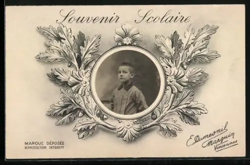 Foto-Collage-AK Souvenir Scolaire, Portrait Schulknabe