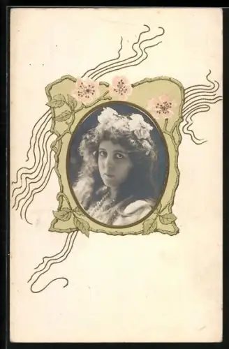 Foto-Collage-AK Porträt einer Frau mit Blumen im haar in einem Rahmen