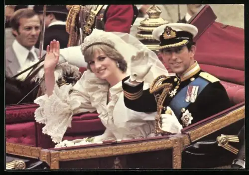 AK The Prince and Princess of Wales in open landau leaving St. Paul`s Cathedral for Buckingham Palace
