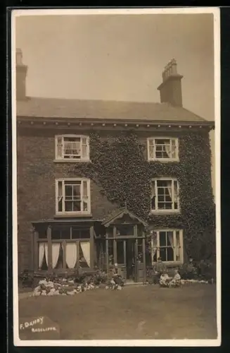 AK Radcliffe, House and Garden